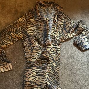 PLT ✨Tiger Print Button-Up Shirt